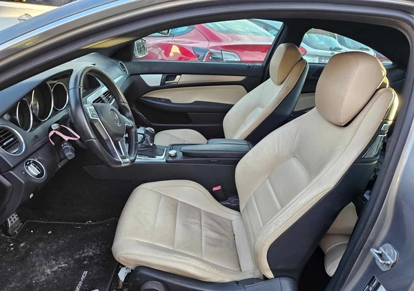 Mercedes-Benz Klasa C cena 28500 przebieg: 210000, rok produkcji 2012 z Zielona Góra małe 232